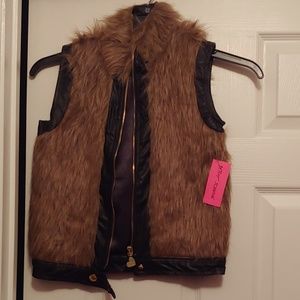 BRAND NEW Fur vest